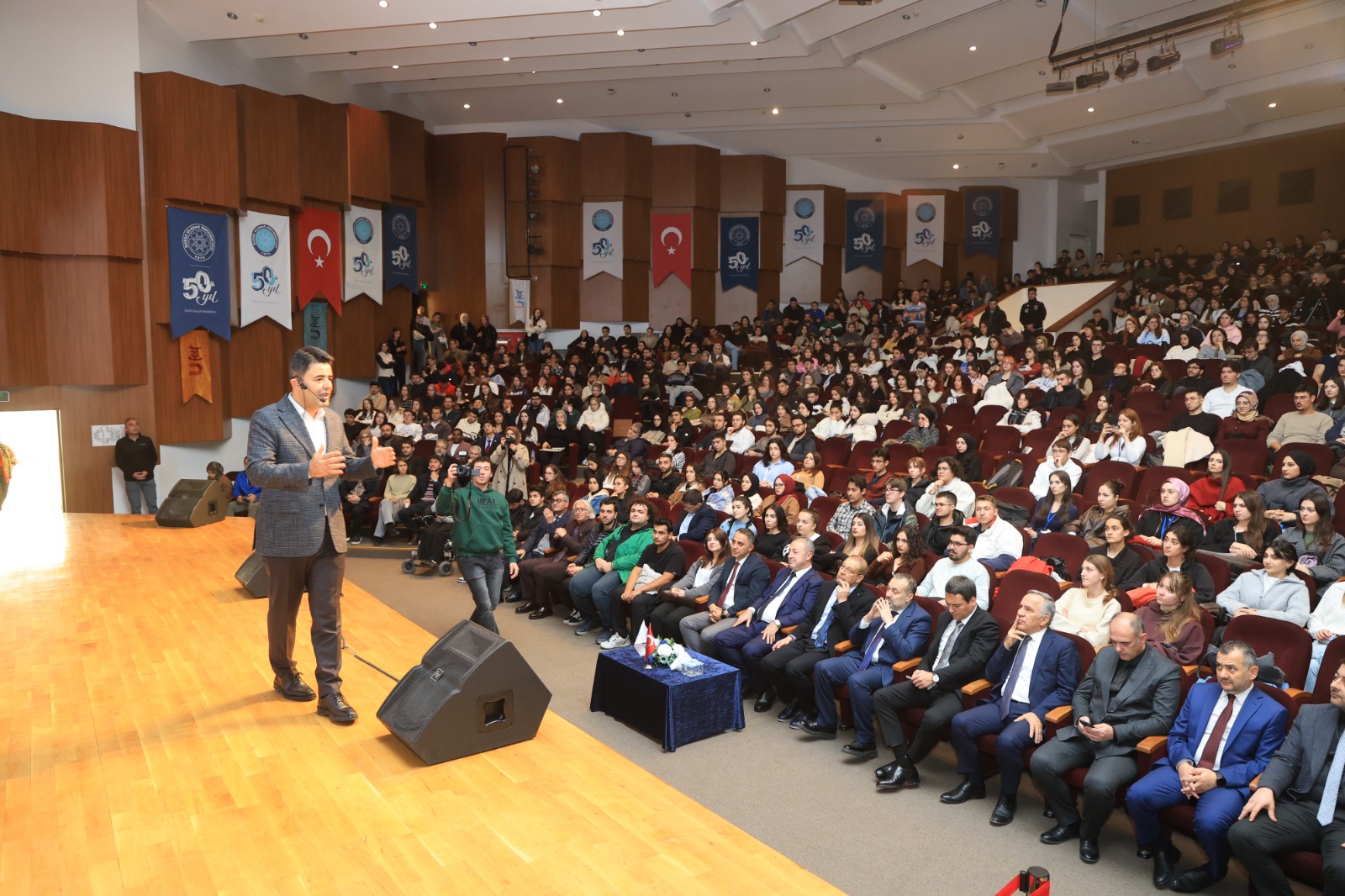  20251219165256005WhatsAppImage2025-12-19at16.51.28(5)